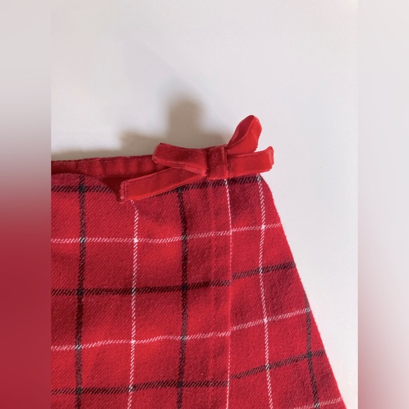 Old Navy Toddler Red Plaid Christmas Skirt Toddler Girl Skort Size 2T - Picture 2 of 5